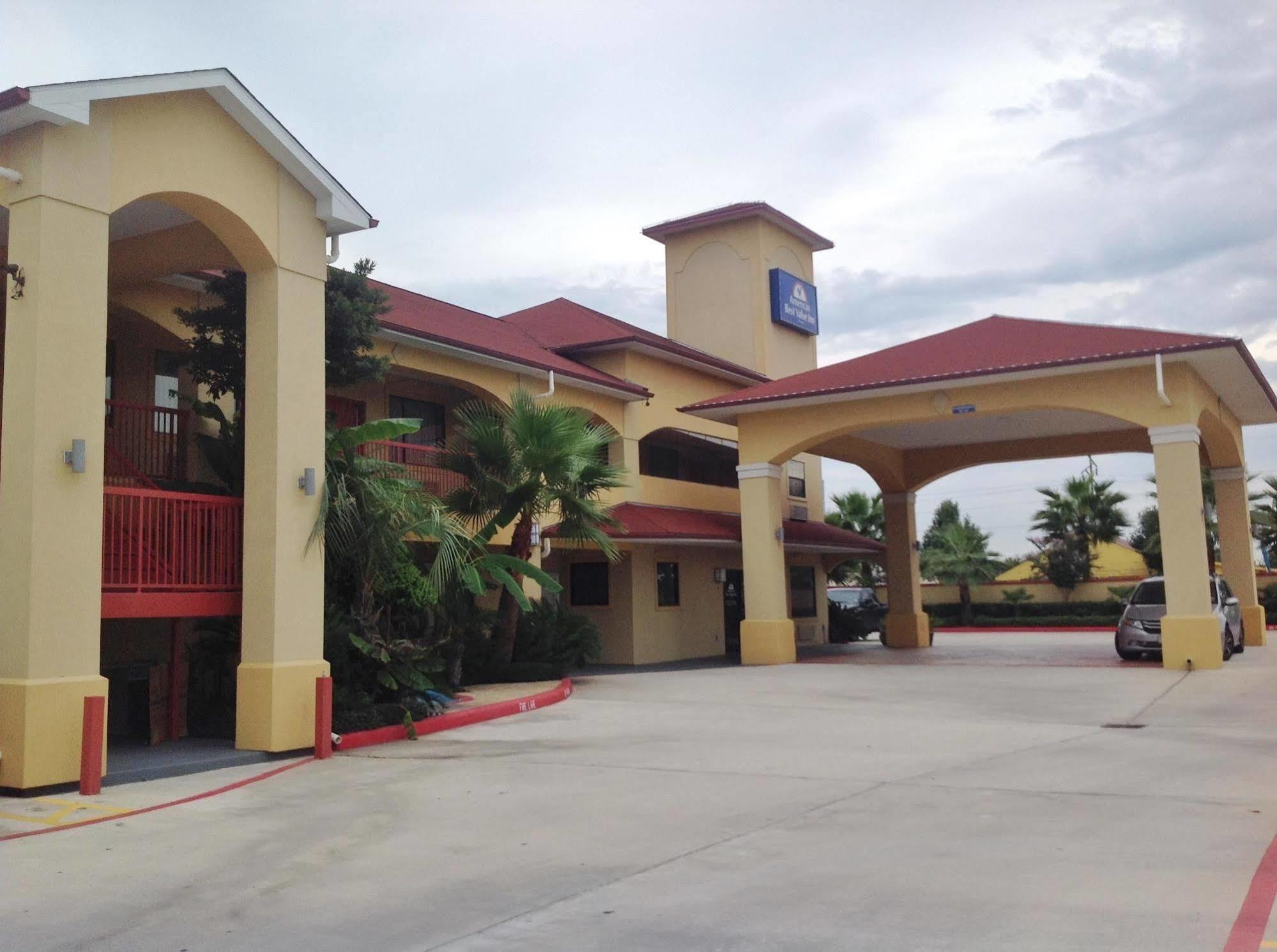 Americas Best Value Inn And Suites Houston / Tomball Parkway Экстерьер фото